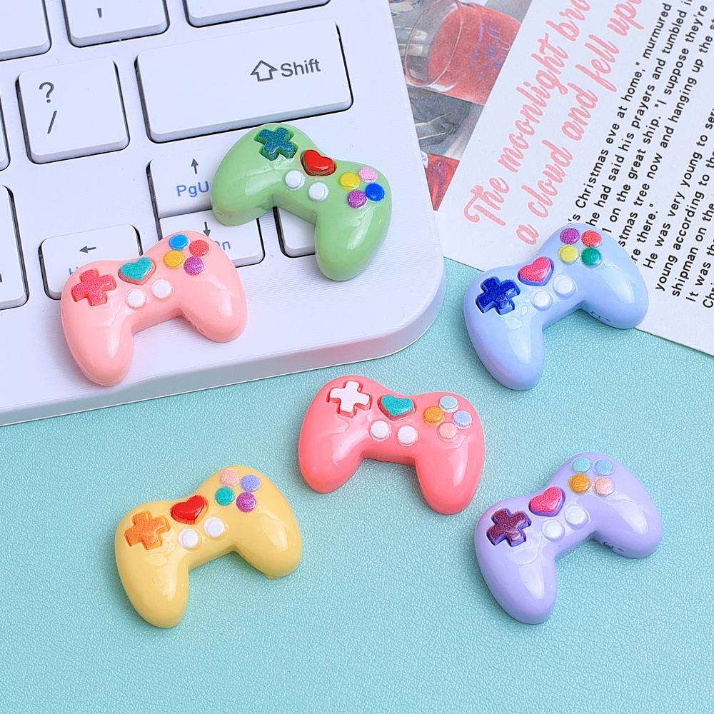 5 buah gantungan resin berwarn - Gaming Console Keychain ulasan dan harga